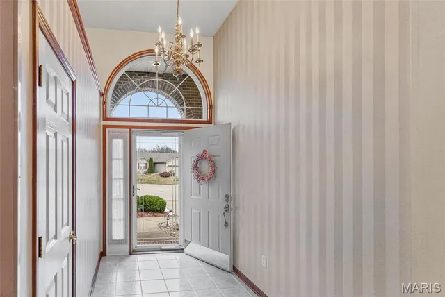 $399,900 | 103 Burns Farm W Court, Edwardsville, IL 62025