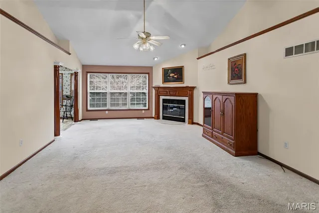 $399,900 | 103 Burns Farm W Court, Edwardsville, IL 62025