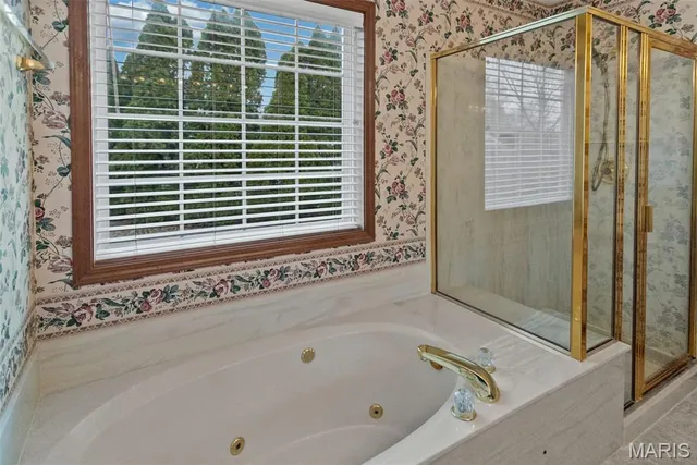 $399,900 | 103 Burns Farm W Court, Edwardsville, IL 62025