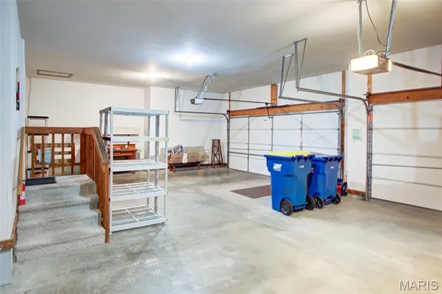 $399,900 | 103 Burns Farm W Court, Edwardsville, IL 62025