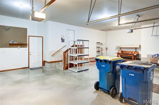 $399,900 | 103 Burns Farm W Court, Edwardsville, IL 62025