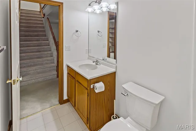 $399,900 | 103 Burns Farm W Court, Edwardsville, IL 62025