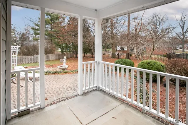 $399,900 | 103 Burns Farm W Court, Edwardsville, IL 62025