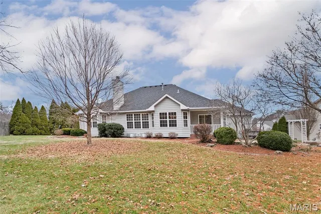 $399,900 | 103 Burns Farm W Court, Edwardsville, IL 62025