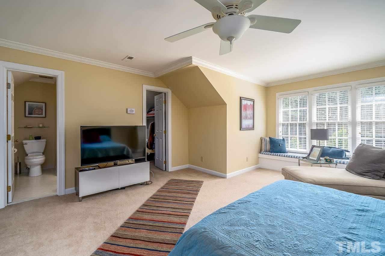 633 Crabbery Lane Raleigh, NC 27609 - Photo 23 of 28 Gallery Image 23