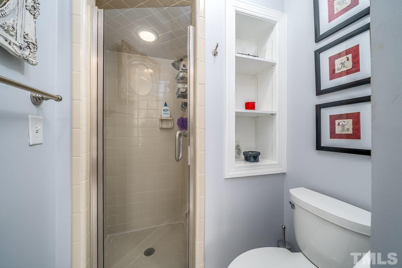 633 Crabbery Lane Raleigh, NC 27609 - Photo 25 of 28 Gallery Image 25