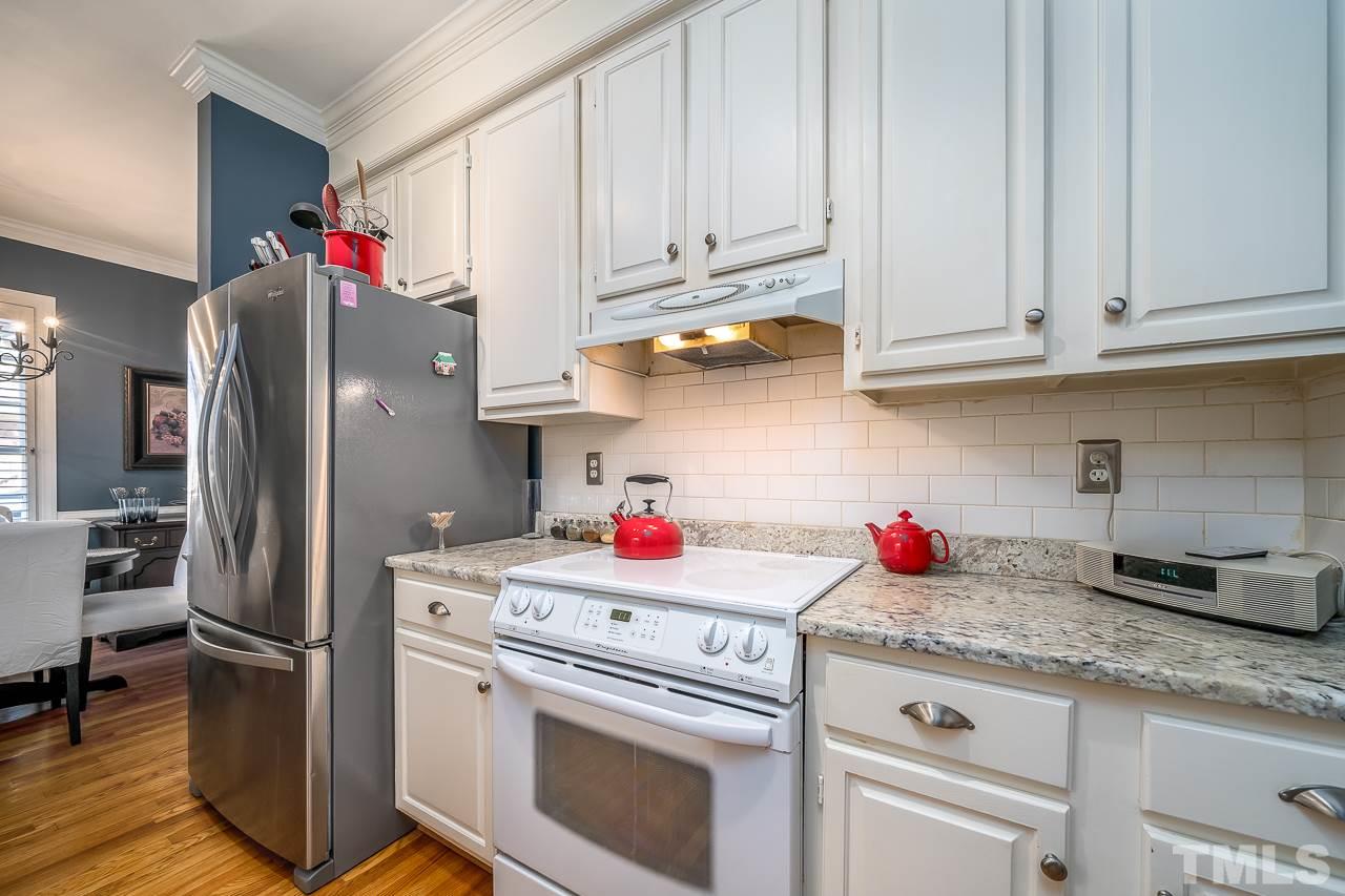 633 Crabbery Lane Raleigh, NC 27609 - Photo 9 of 28 Gallery Image 9