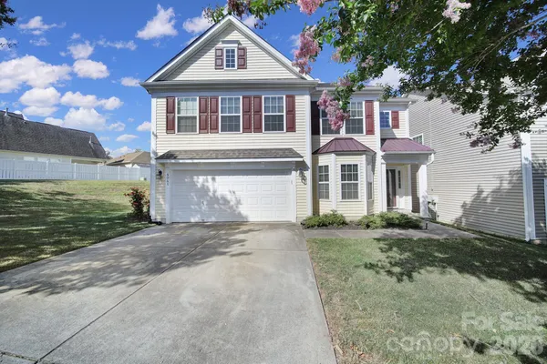 $425,000 | 4041 Abbotsbury Drive, Fort Mill, SC 29707