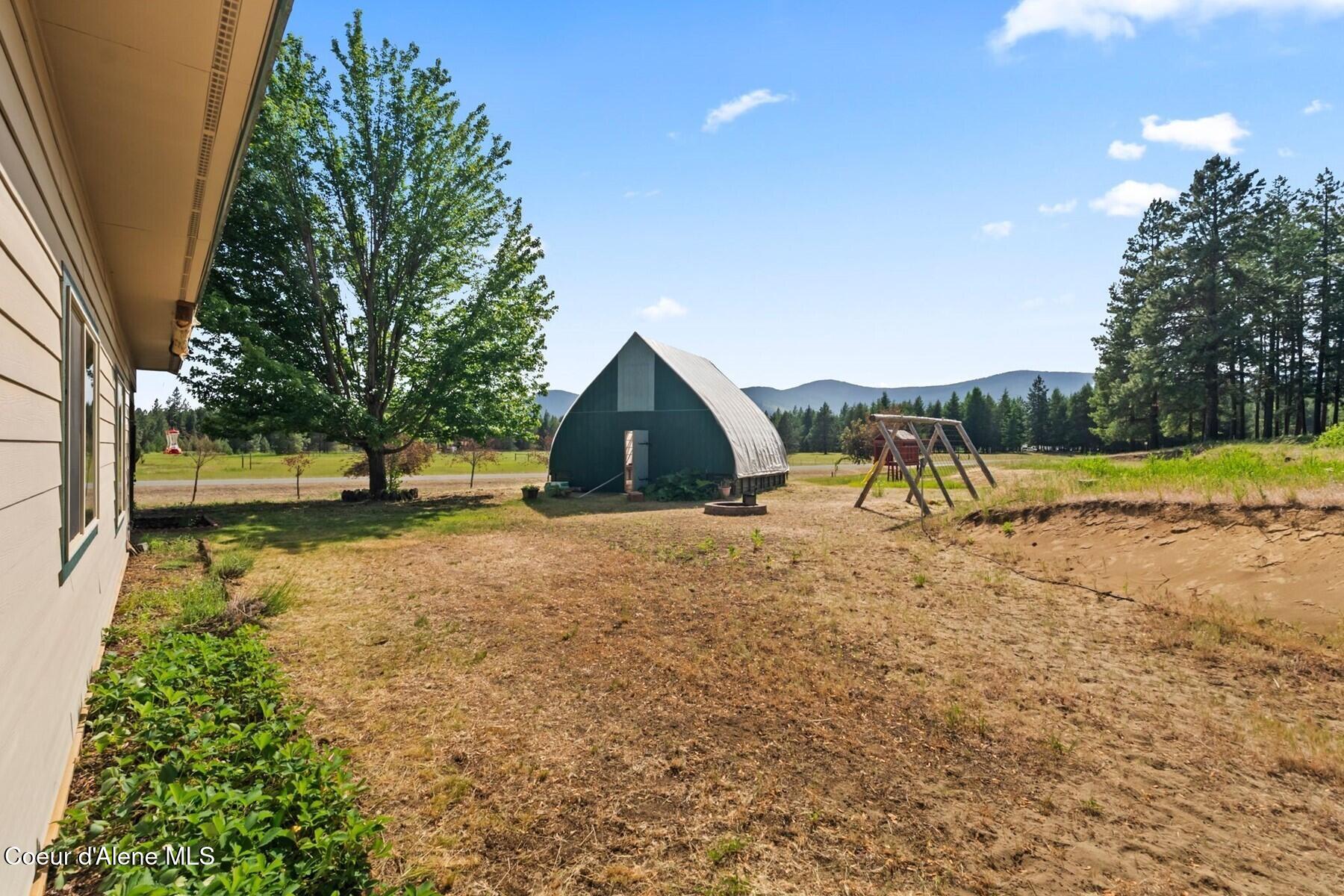 159 Frontier Village Road Naples, ID 83847 - Photo 40 of 52 .