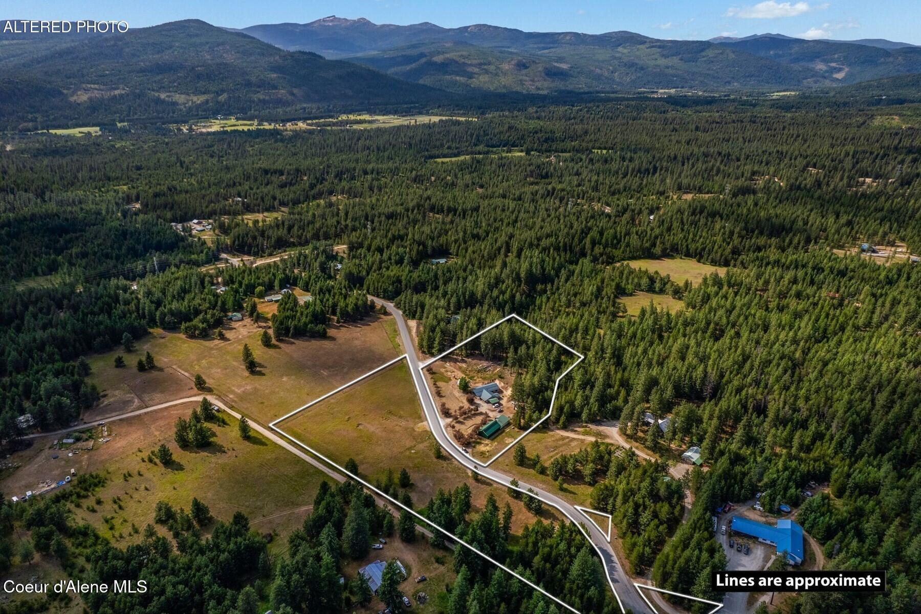 159 Frontier Village Road Naples, ID 83847 - Photo 41 of 52 .