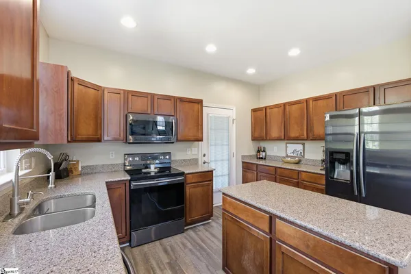 $469,900 | 343 Woodsberry Shoals Drive, Duncan, SC 29334