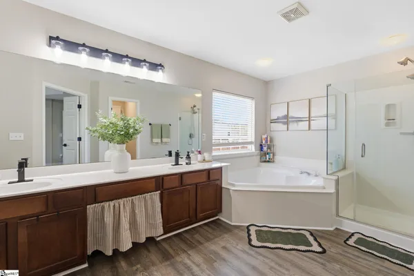 $469,900 | 343 Woodsberry Shoals Drive, Duncan, SC 29334