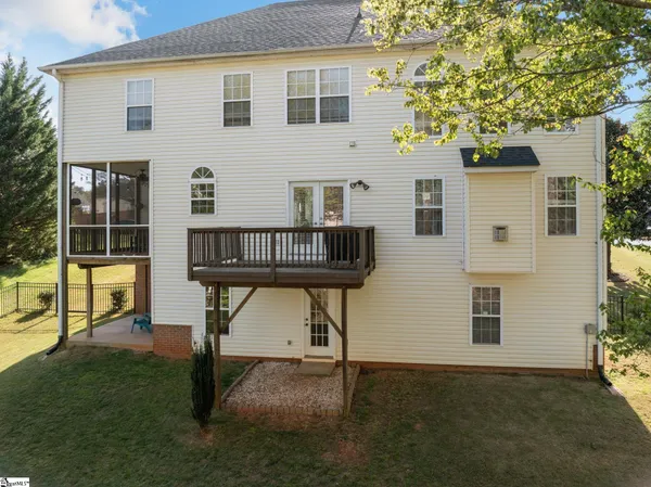 $469,900 | 343 Woodsberry Shoals Drive, Duncan, SC 29334