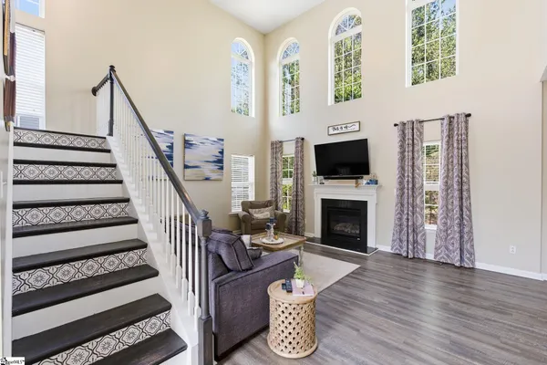 $469,900 | 343 Woodsberry Shoals Drive, Duncan, SC 29334