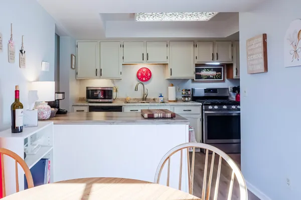 $237,500 | 2590 Brookwood Drive, Crown Point, IN 46307