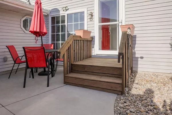 $237,500 | 2590 Brookwood Drive, Crown Point, IN 46307