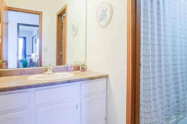 $237,500 | 2590 Brookwood Drive, Crown Point, IN 46307