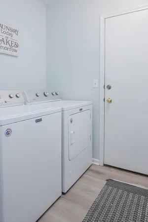 $237,500 | 2590 Brookwood Drive, Crown Point, IN 46307