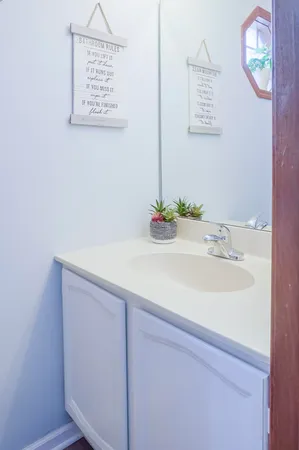 $237,500 | 2590 Brookwood Drive, Crown Point, IN 46307