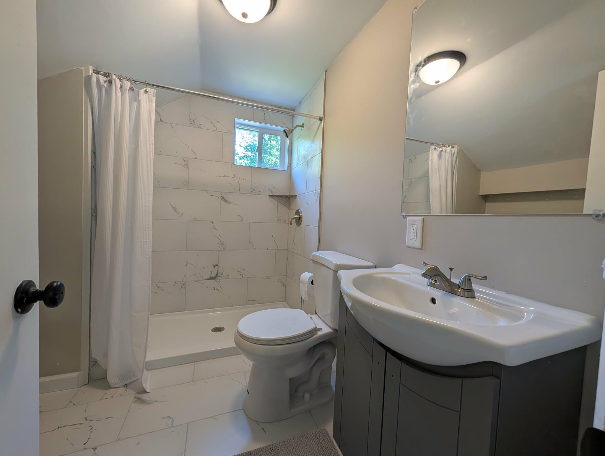 420 North Maple Street Ithaca, MI 48847 - Photo 28 of 31 1950611-363561bd-fc04-4e30-be24-bcba5c6fbe33.JPG