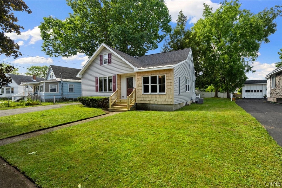 807 Harding Boulevard Rome, NY 13440 - Photo 3 of 41 Gallery Image 3
