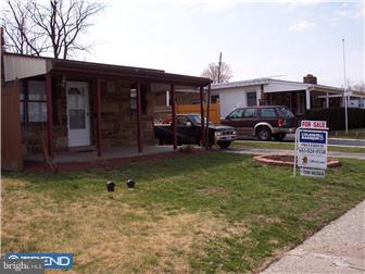 1349 Midland Road Conshohocken, PA 19428 - Photo 2 of 5 Exterior Front