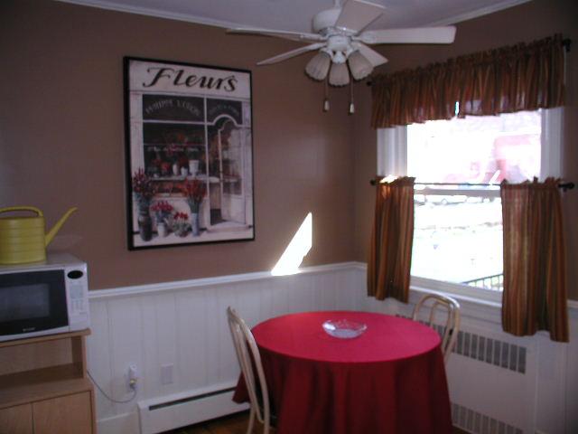 1806 Devon Road Southwest Roanoke, VA 24015 - Photo 8 of 26 Breakfast Area