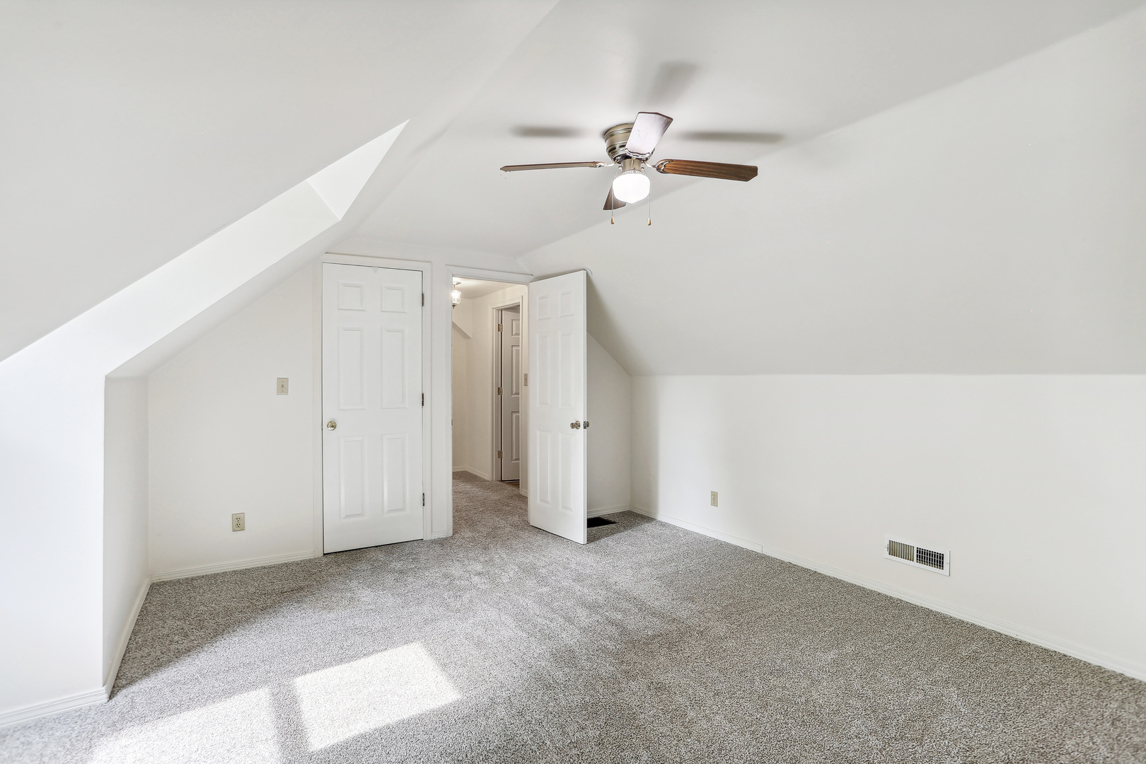 308 North Smith Road Urbana, IL 61802 - Photo 22 of 36 Gallery Image 22