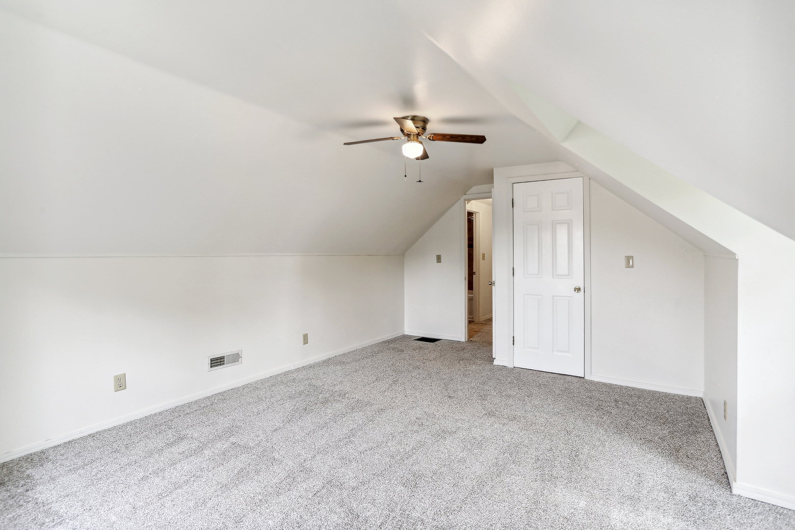 308 North Smith Road Urbana, IL 61802 - Photo 24 of 36 Gallery Image 24
