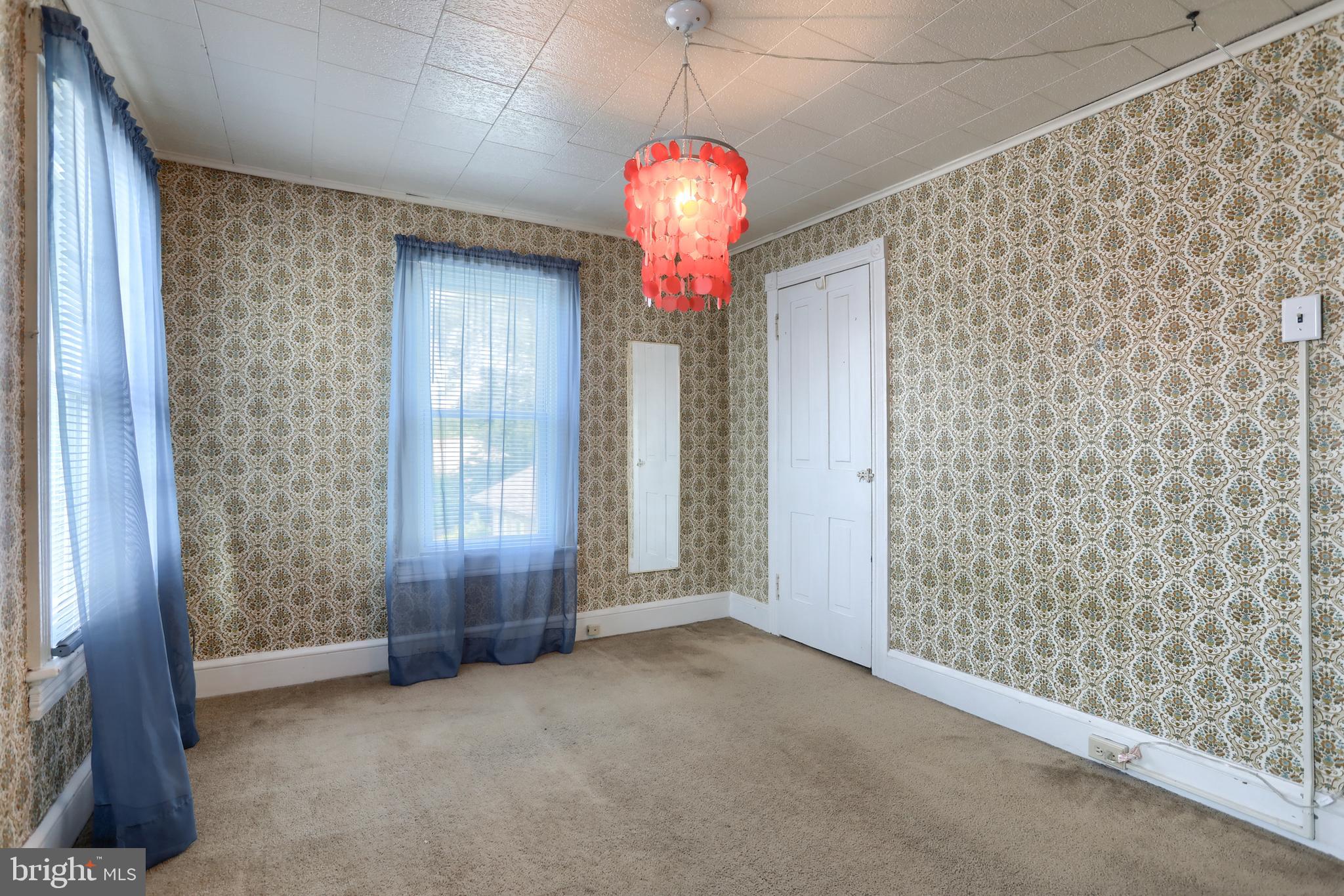 13 Montello Road Reading, PA 19608 - Photo 26 of 54 a view of entryway with chandelier