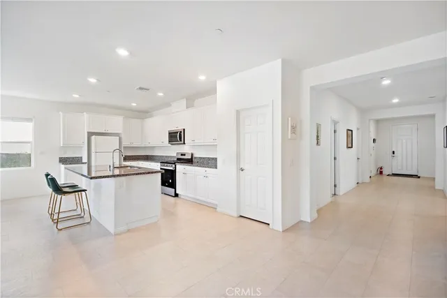 $918,000 | 8044 Country Mile Lane, Riverside, CA 92507