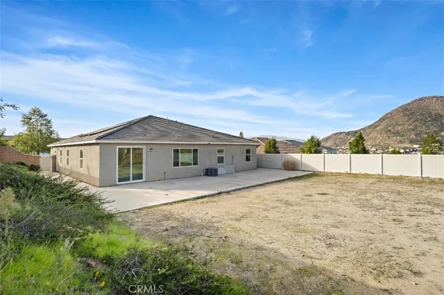 $918,000 | 8044 Country Mile Lane, Riverside, CA 92507
