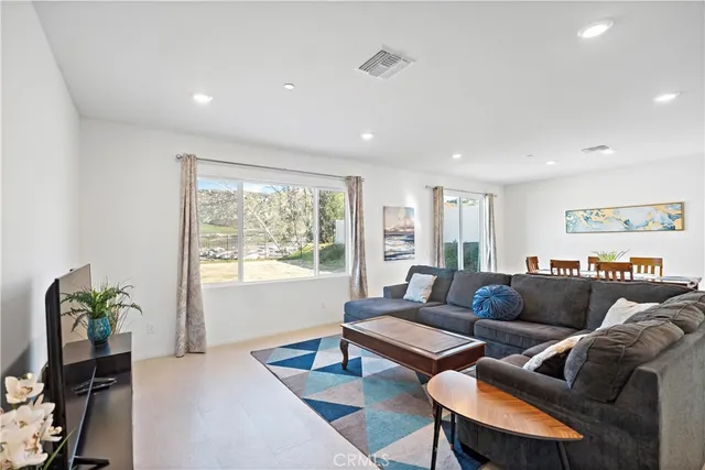 $918,000 | 8044 Country Mile Lane, Riverside, CA 92507