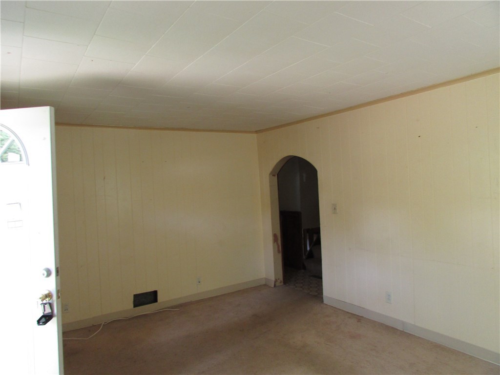 213 Inman Road Burrillville, RI 02830 - Photo 8 of 16