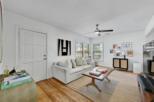 $2,750 | 5313 Avenue F, Austin, TX 78751