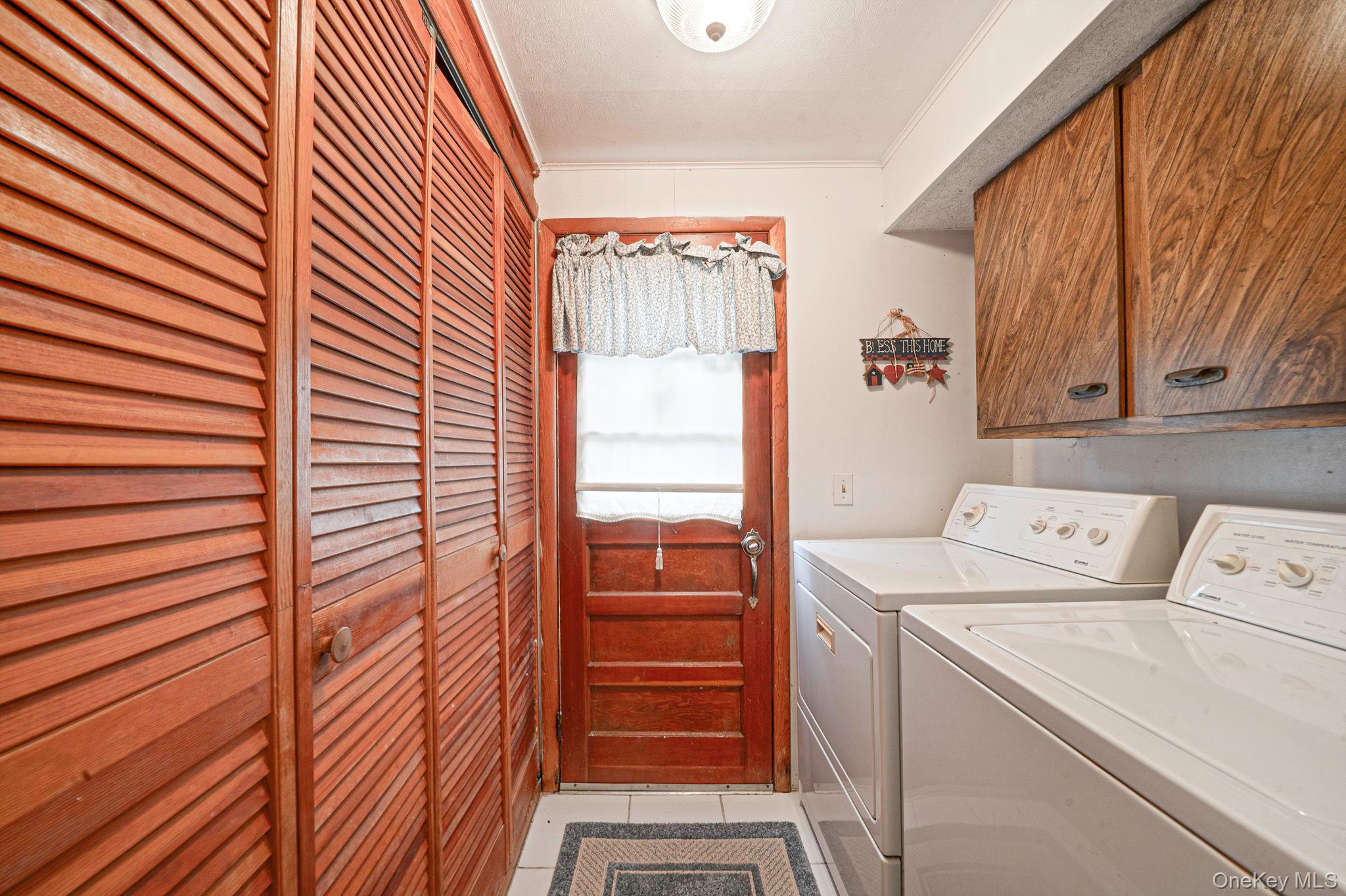 1 East Jackwill Road East Patchogue, NY 11772 - Photo 19 of 32