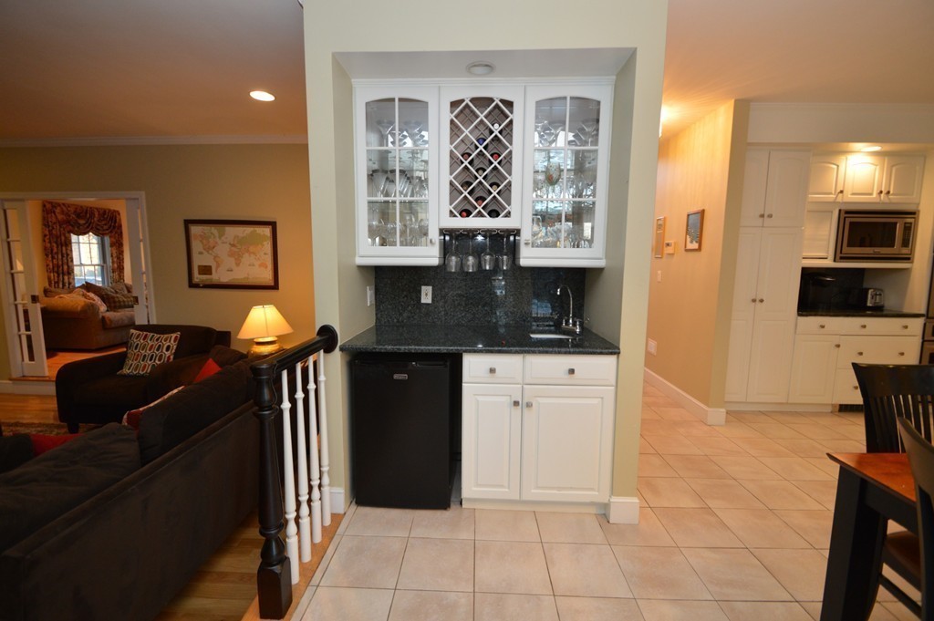 15 Constitution Road Stoneham, MA 02180 - Photo 16 of 30 Gallery Image 16
