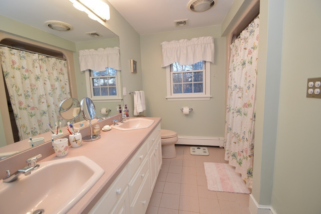 15 Constitution Road Stoneham, MA 02180 - Photo 27 of 30 Gallery Image 27