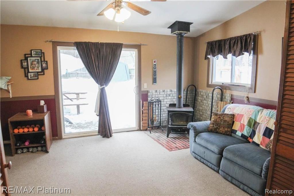 923 East Jolly Road Lansing, MI 48910 - Photo 5 of 21