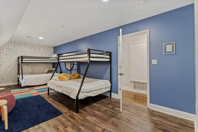 $379,000 | 909 South McLean Boulevard, Memphis, TN 38114