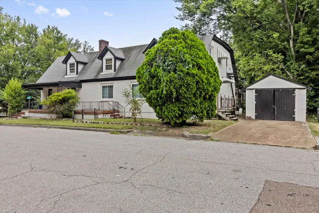 $379,000 | 909 South McLean Boulevard, Memphis, TN 38114