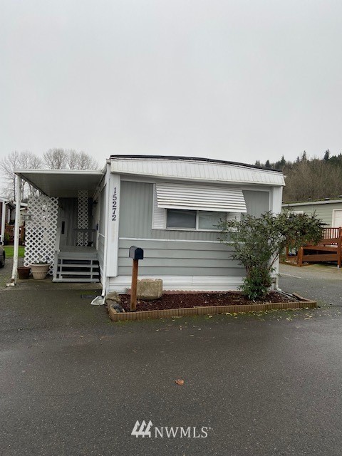 15272 Maple Drive Renton, WA 98058 - Photo 1 of 13 Gallery Image 1