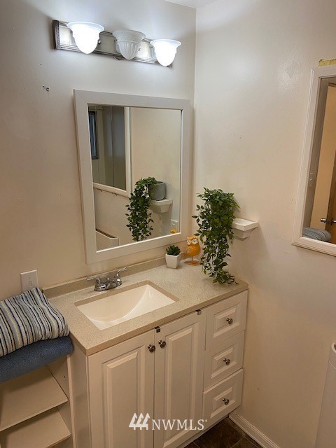 15272 Maple Drive Renton, WA 98058 - Photo 9 of 13 Gallery Image 9