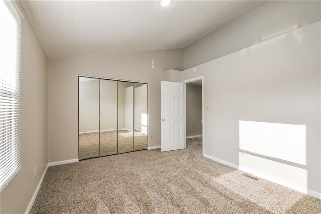 8512 Hague Road Indianapolis, IN 46256 - Photo 11 of 15 Gallery Image 11