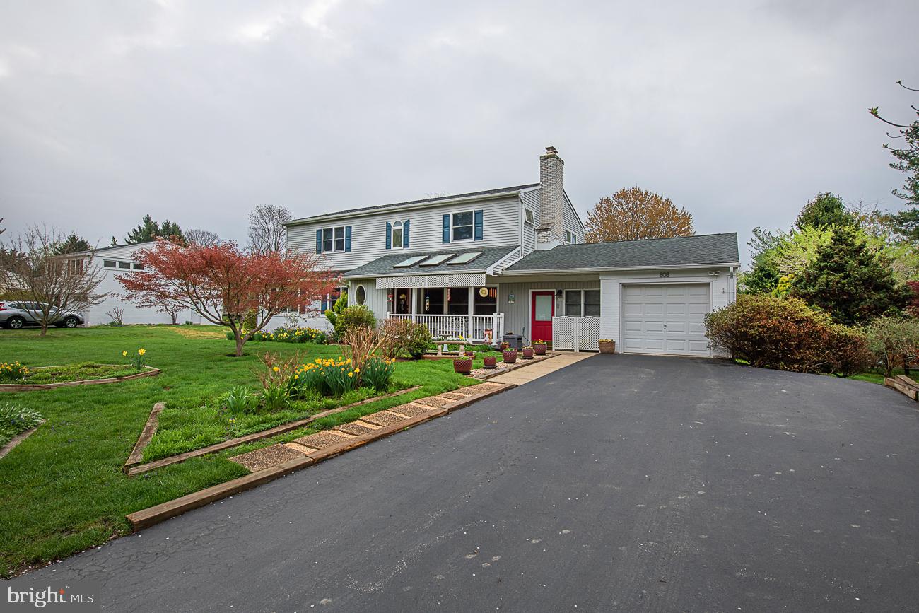 808 Ridge Lane Media, PA 19063 - Photo 4 of 65
