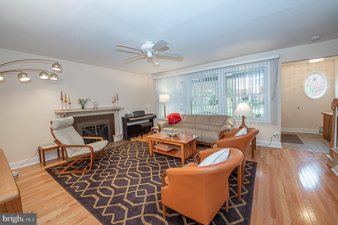 808 Ridge Lane Media, PA 19063 - Photo 9 of 65