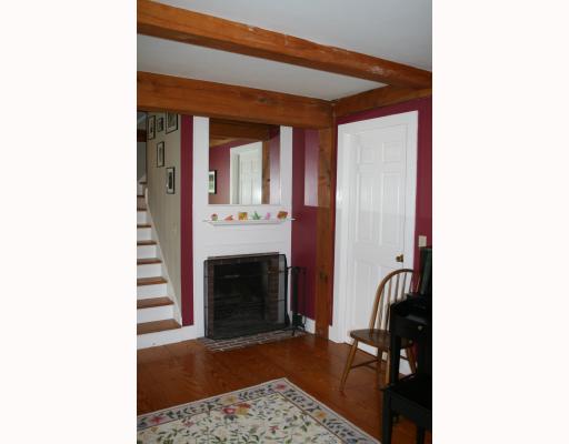 14 Briggs Road Foster, RI 02825 - Photo 5 of 12 Living Room.