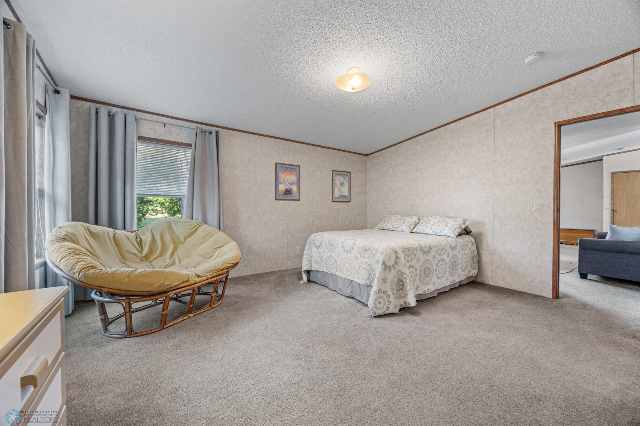 46520 Poss Beach Road Pelican Rapids, MN 56572 - Photo 13 of 41