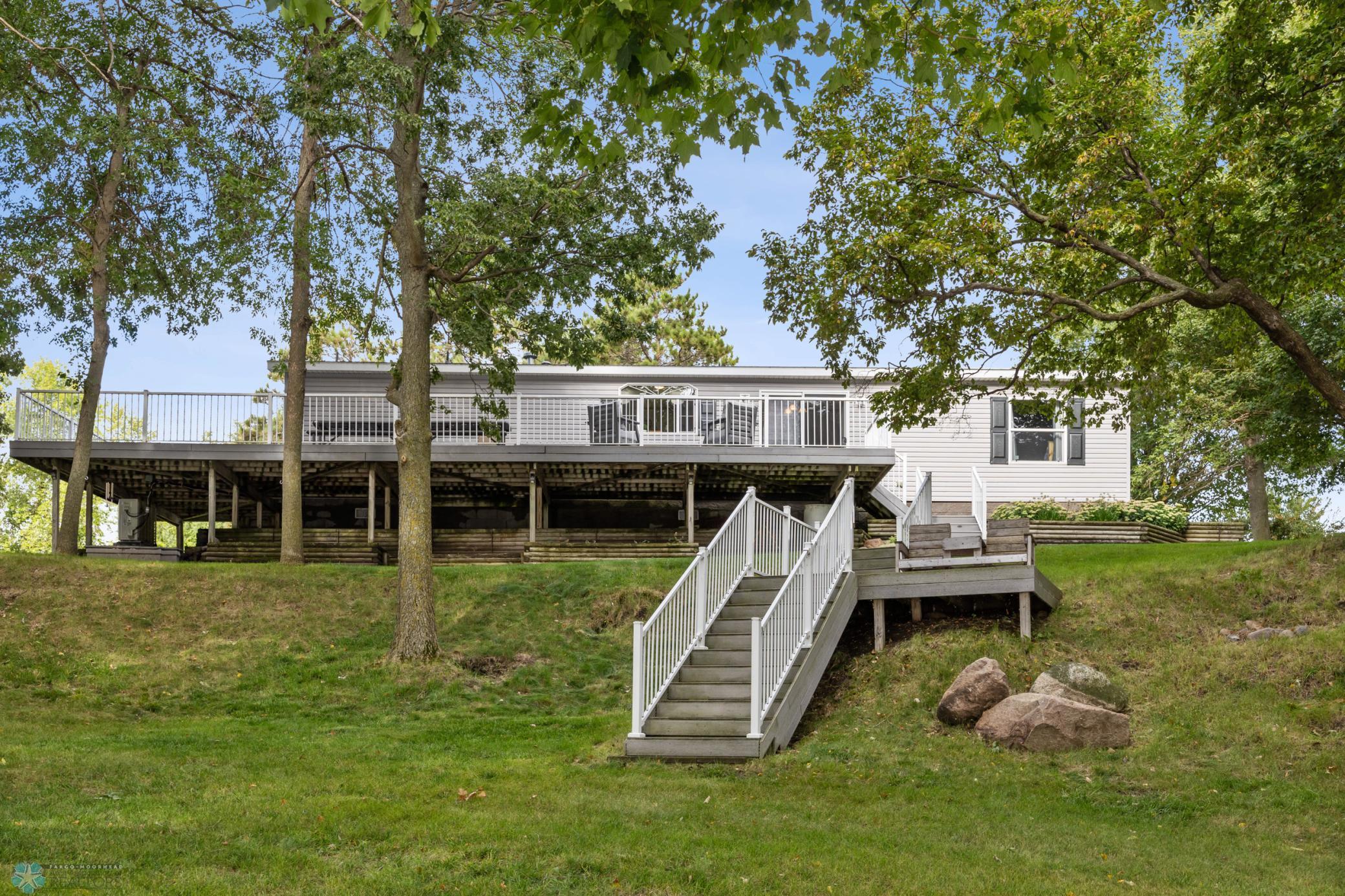 46520 Poss Beach Road Pelican Rapids, MN 56572 - Photo 29 of 41