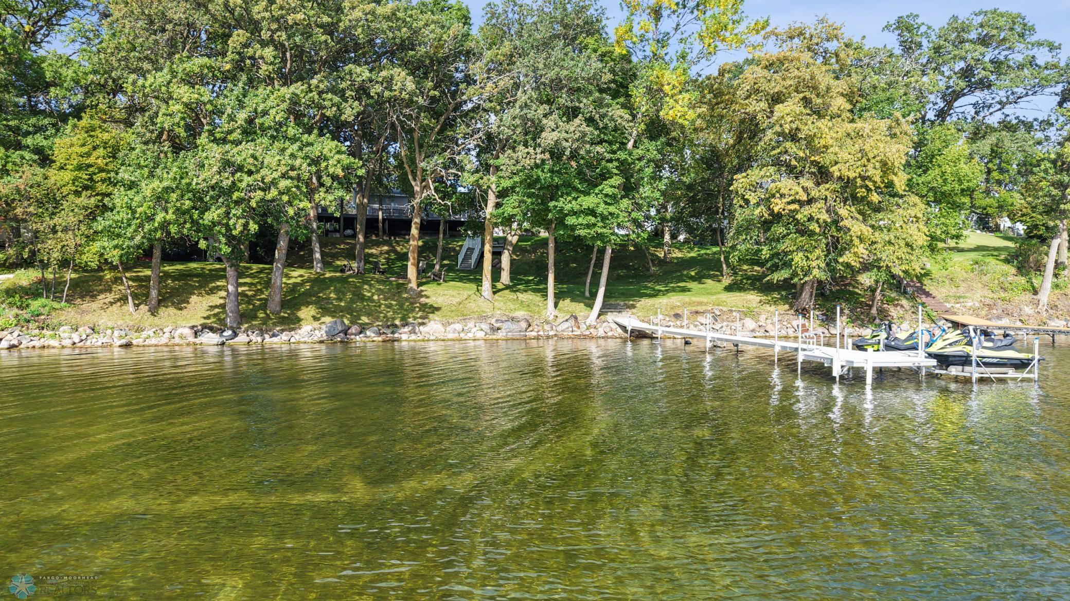 46520 Poss Beach Road Pelican Rapids, MN 56572 - Photo 3 of 41